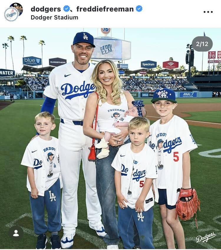 ドジャースの球団公式インスタグラム（＠ｄｏｄｇｅｒｓ）より